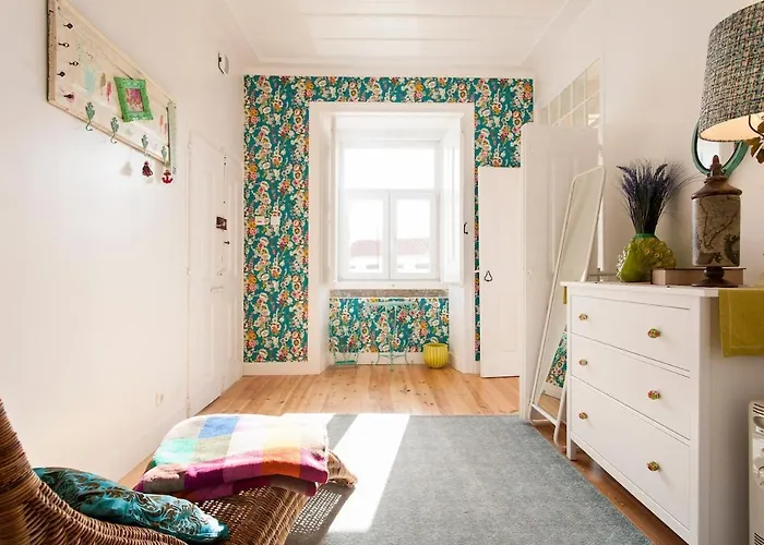 Feels - Gardens And River * Lisbona