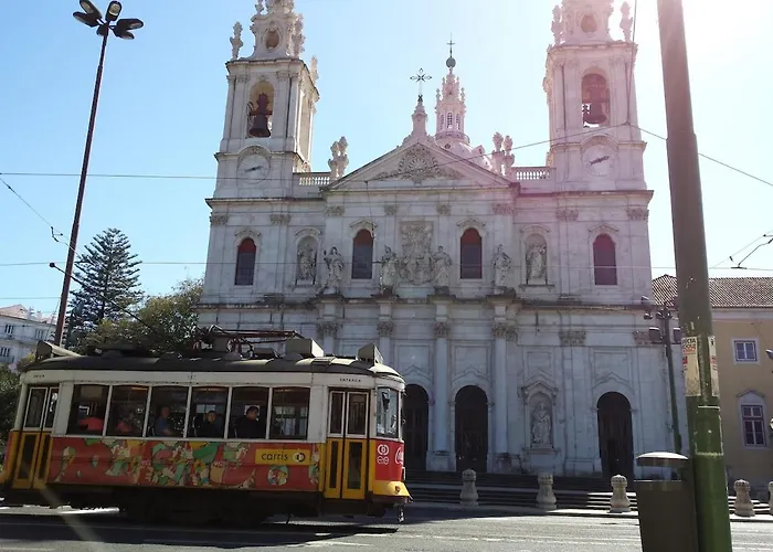 Appartamento Feels - Gardens And River Lisbona