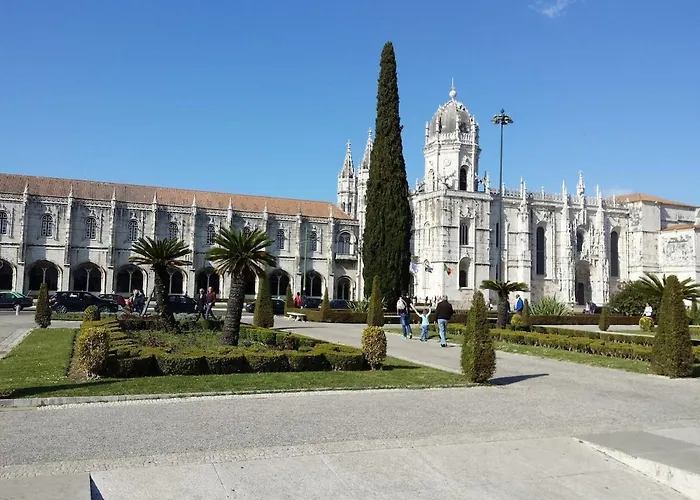 Feels - Gardens&river *